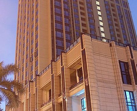 גואנגג'ואו Garen River View Royal Hotel מראה חיצוני תמונה